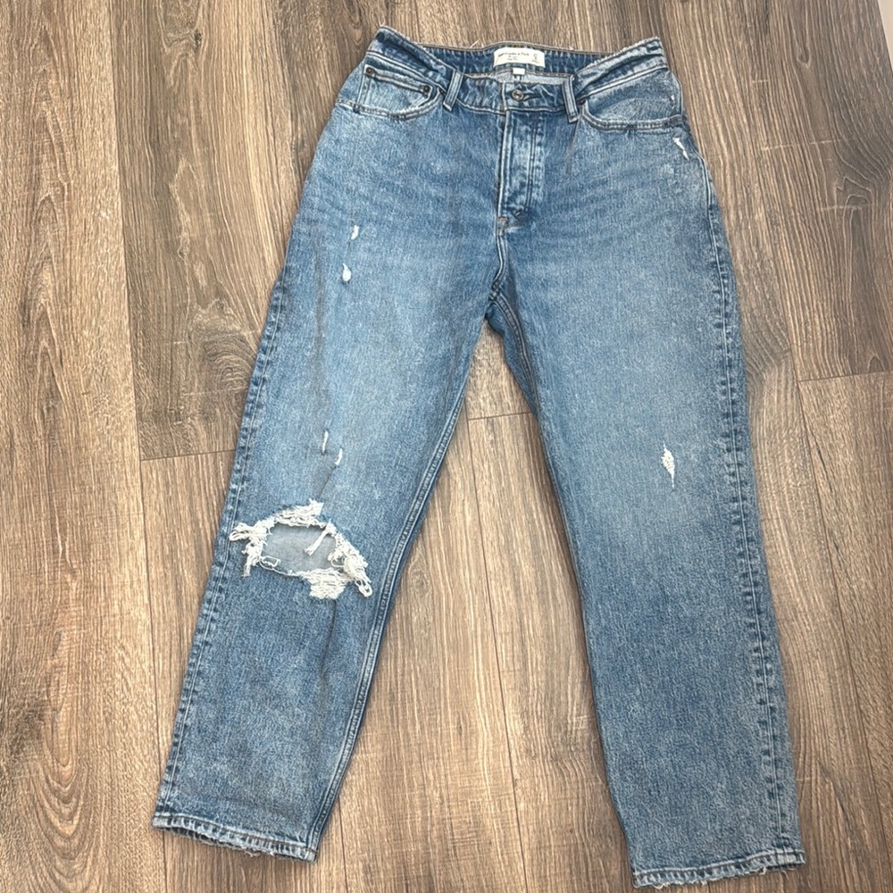 Abercrombie & Fitch High Rise Denim